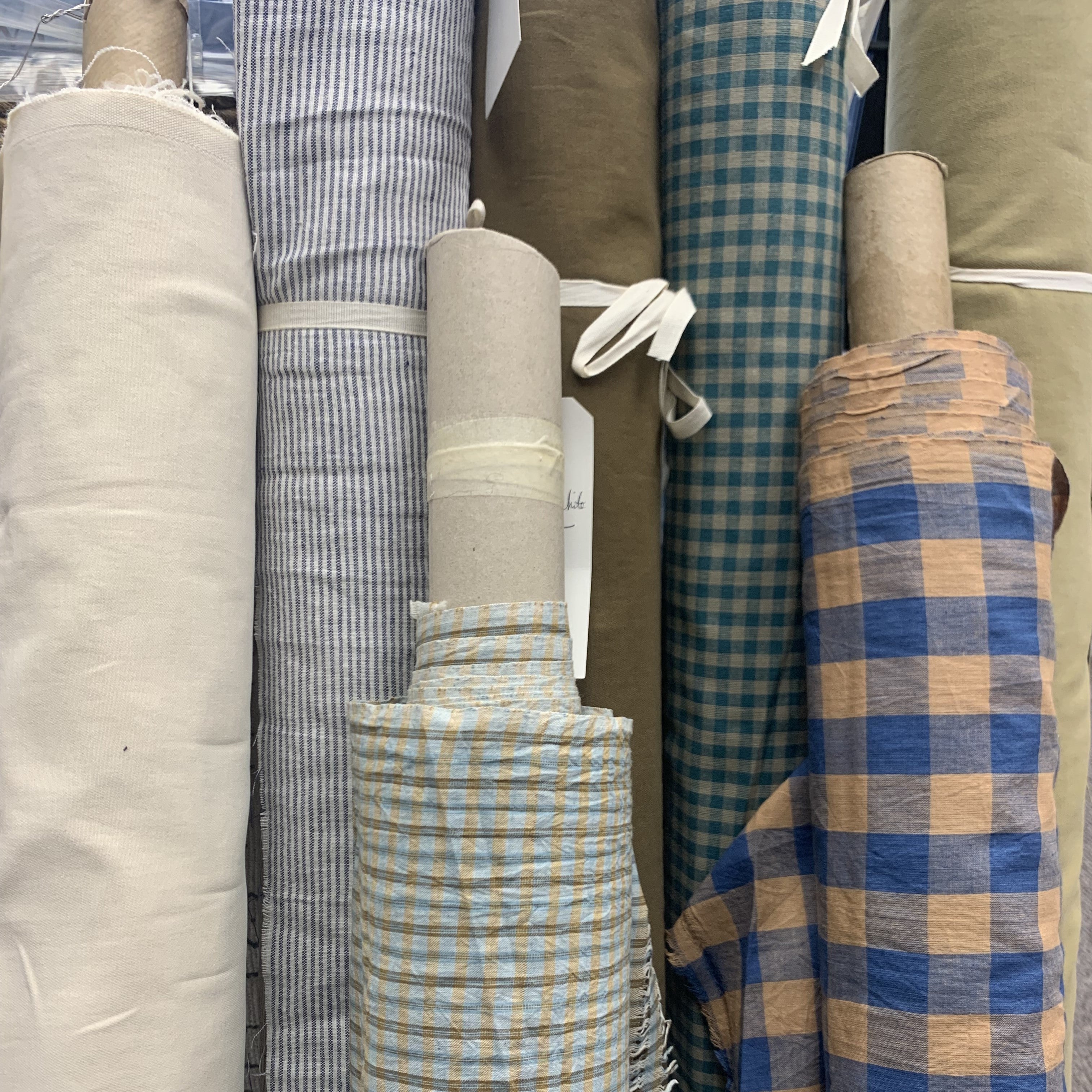 Classic Fabrics - Authentic fabrics - Wool, linen, cotton and silk
